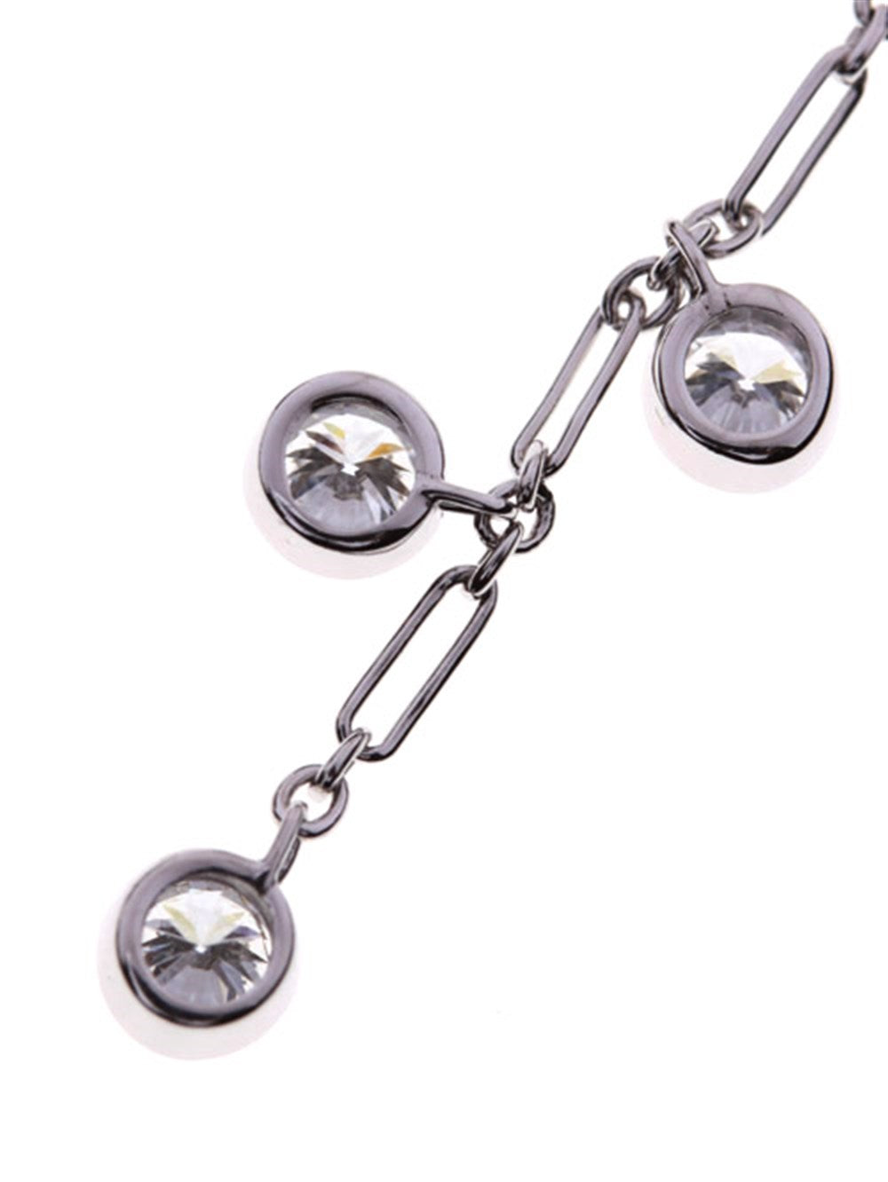 ダイヤモンド ピアス