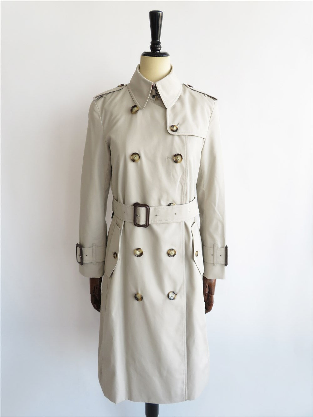 トレンチコート