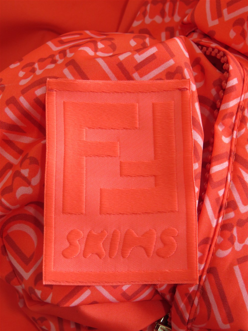 FENDI×SKIMS クロップド ウインドブレーカー