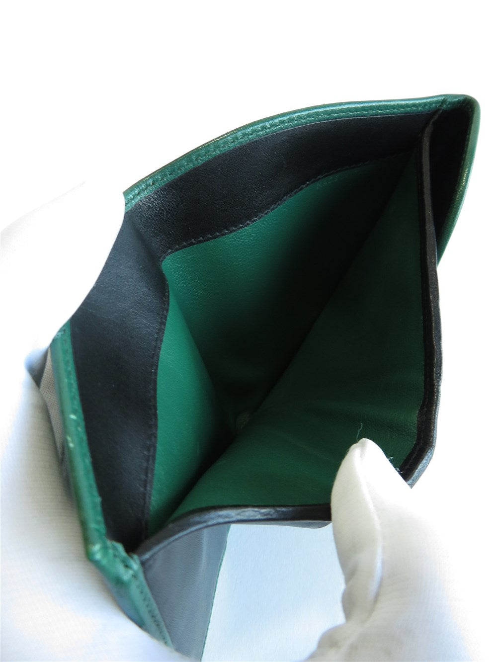 クラッチバッグ