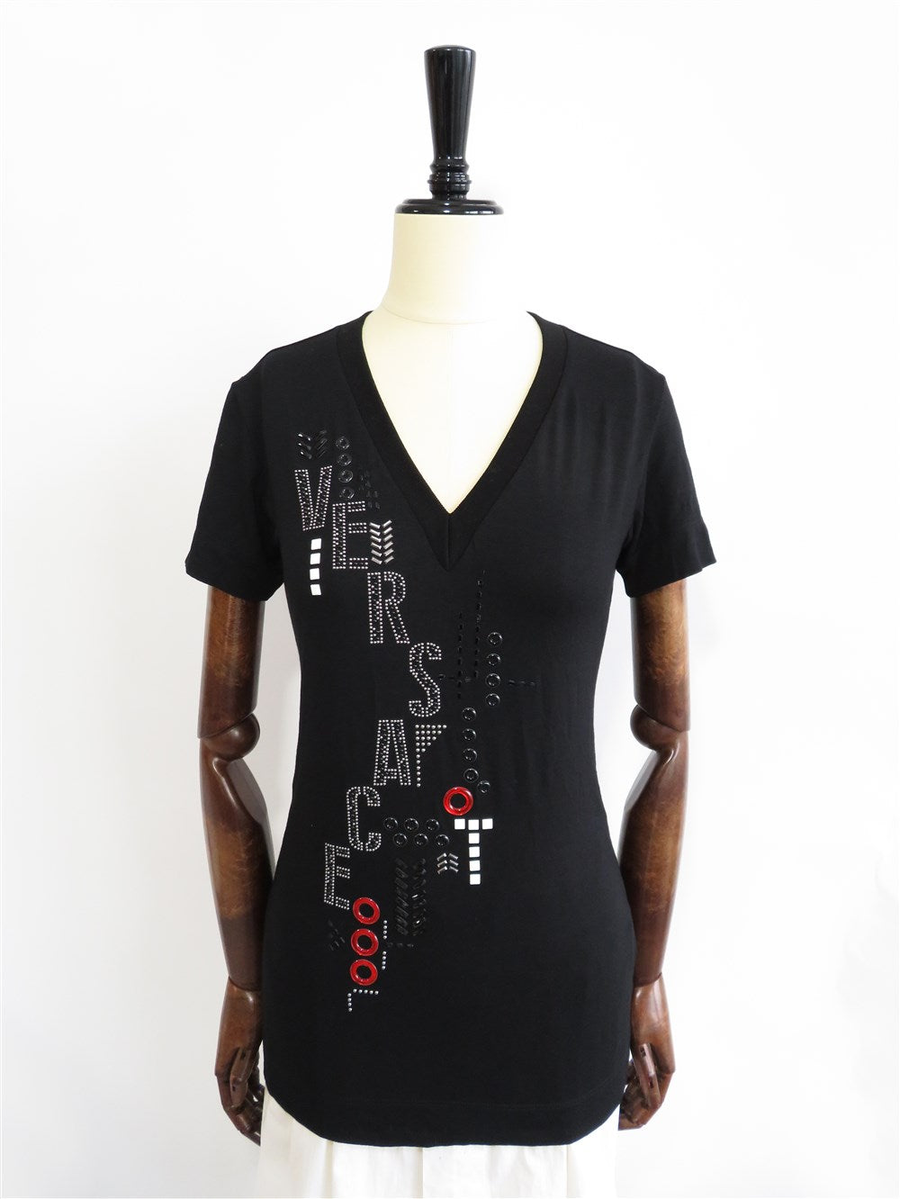 スパンコール装飾 Vネック Tシャツ