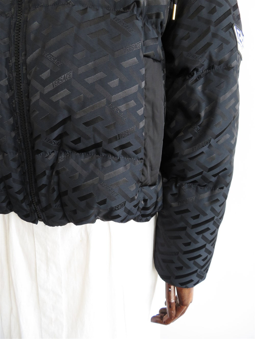 ラ・グレカ ダウンジャケット