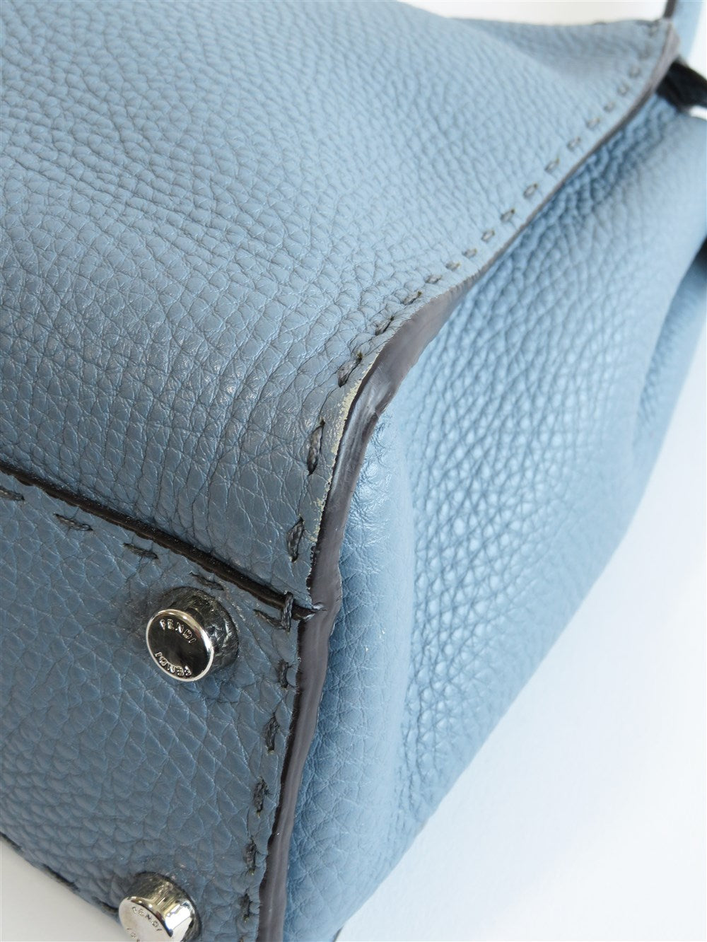 セレリア ピーカブー ミディアム