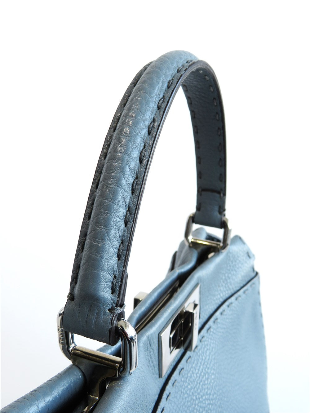 セレリア ピーカブー ミディアム