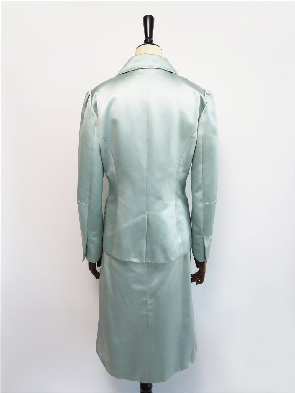 シルク サテン セットアップ