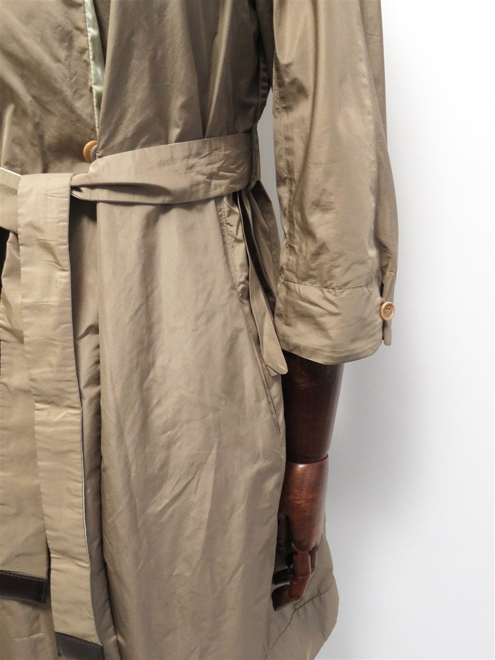 リバーシブル フーデッド コート