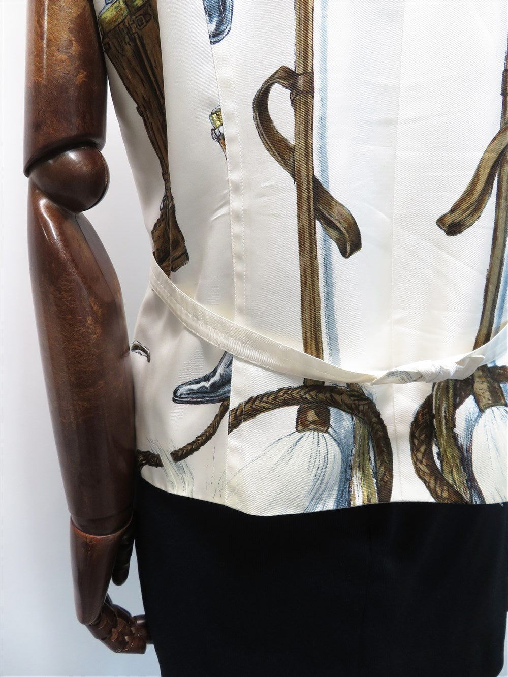 ブーツプリント シルク ベスト