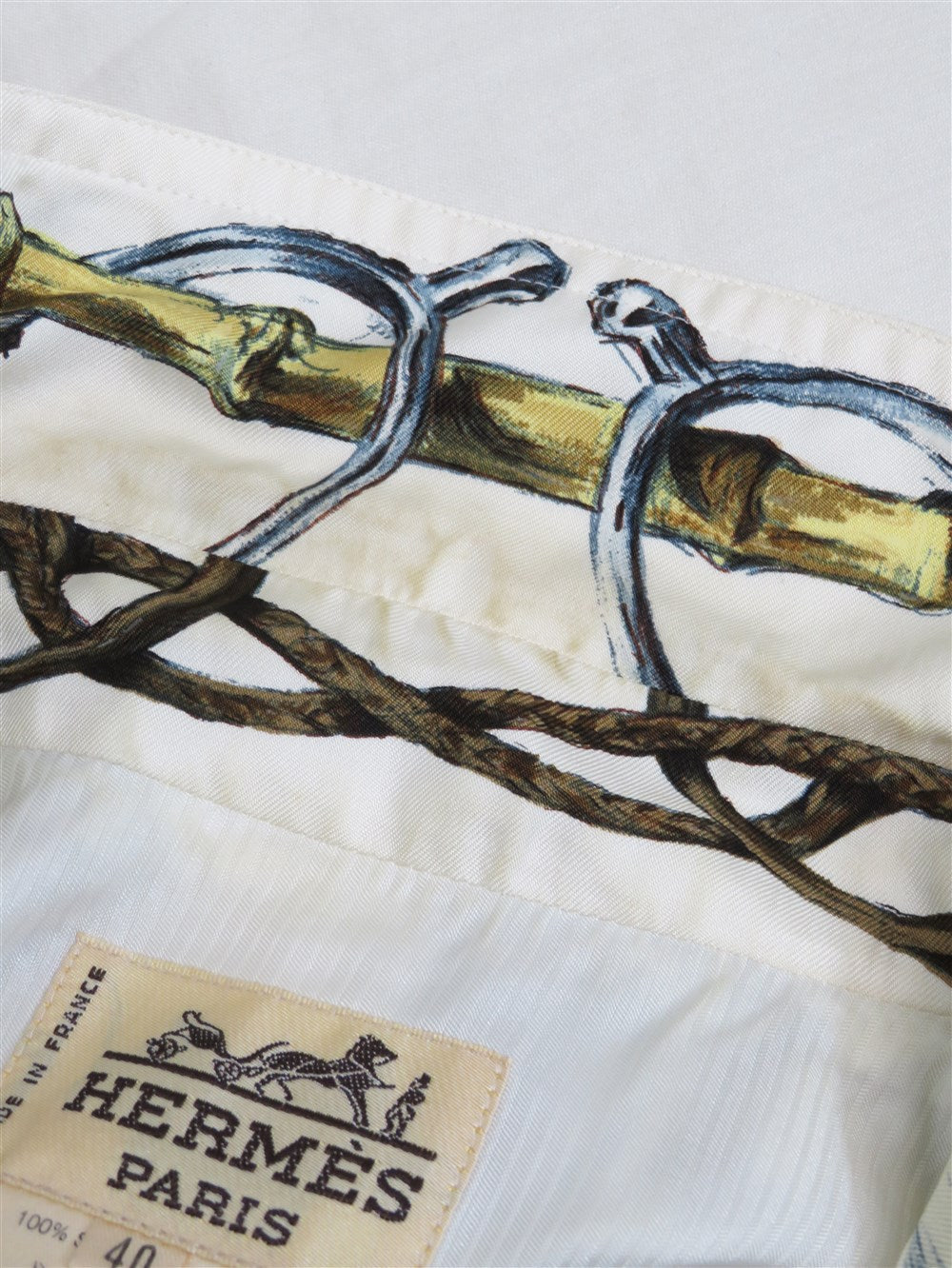 ブーツプリント シルク ベスト