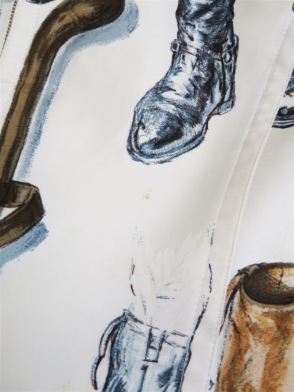 ブーツプリント シルク ベスト