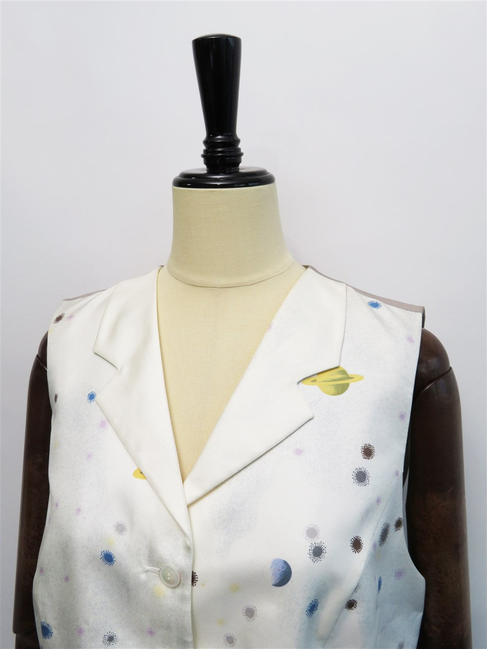 惑星プリント シルク ベスト