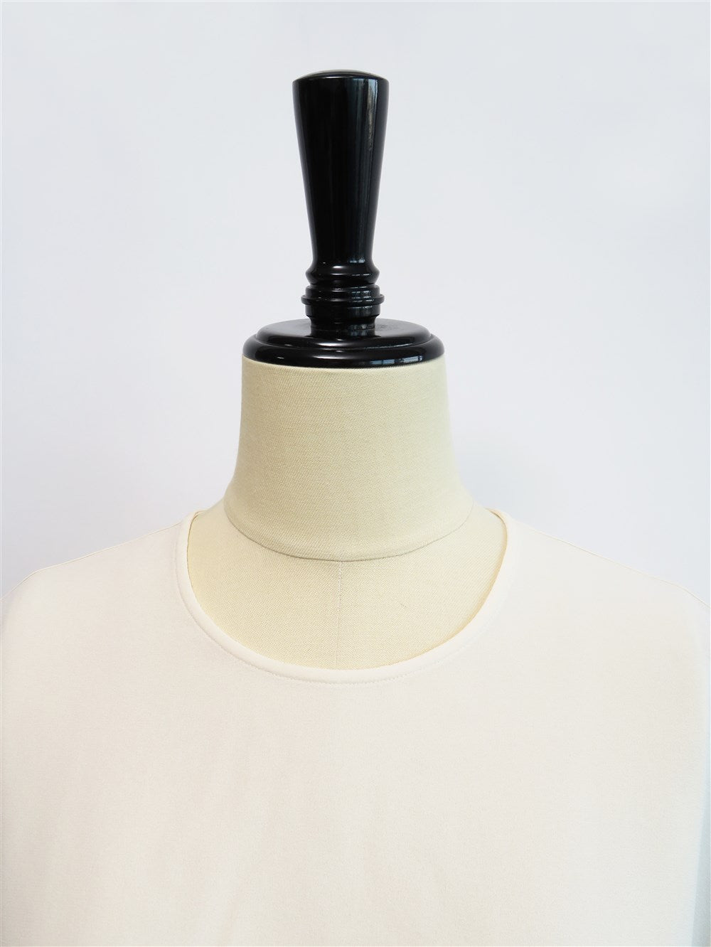 ノーカラー ショートスリーブ シルクシャツ