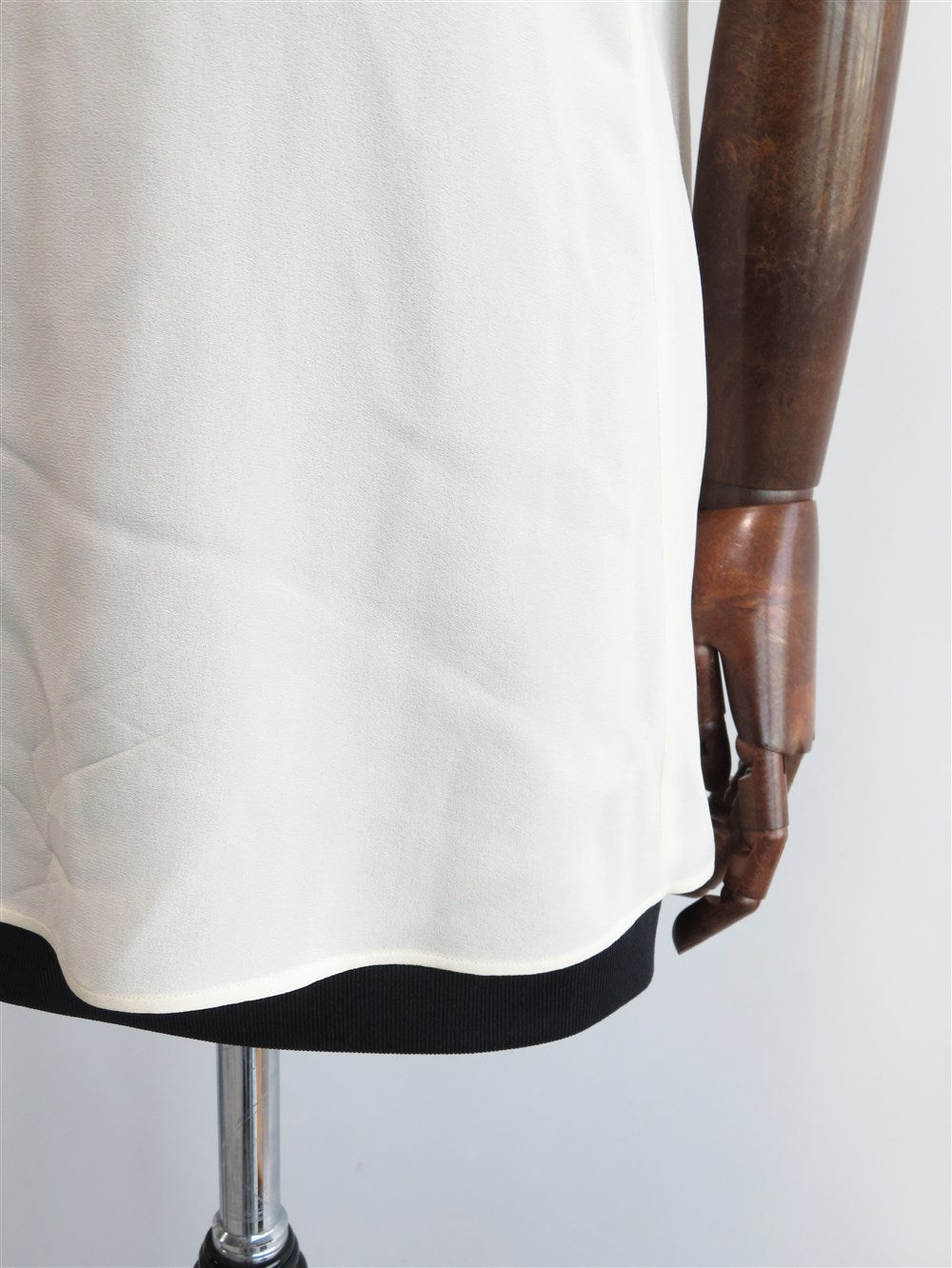 ノーカラー ショートスリーブ シルクシャツ