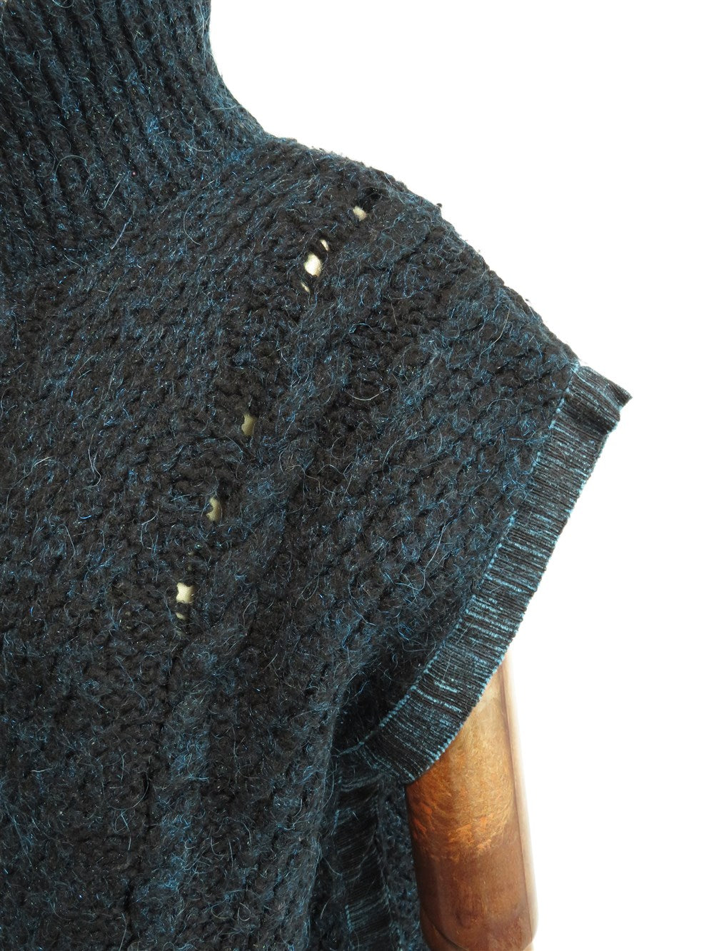 ローゲージ スリーブレス タートルニット