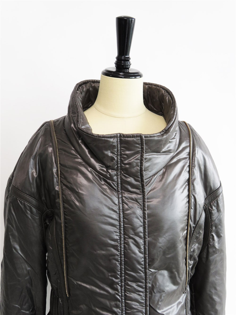 中綿 フーデッド ジャケット