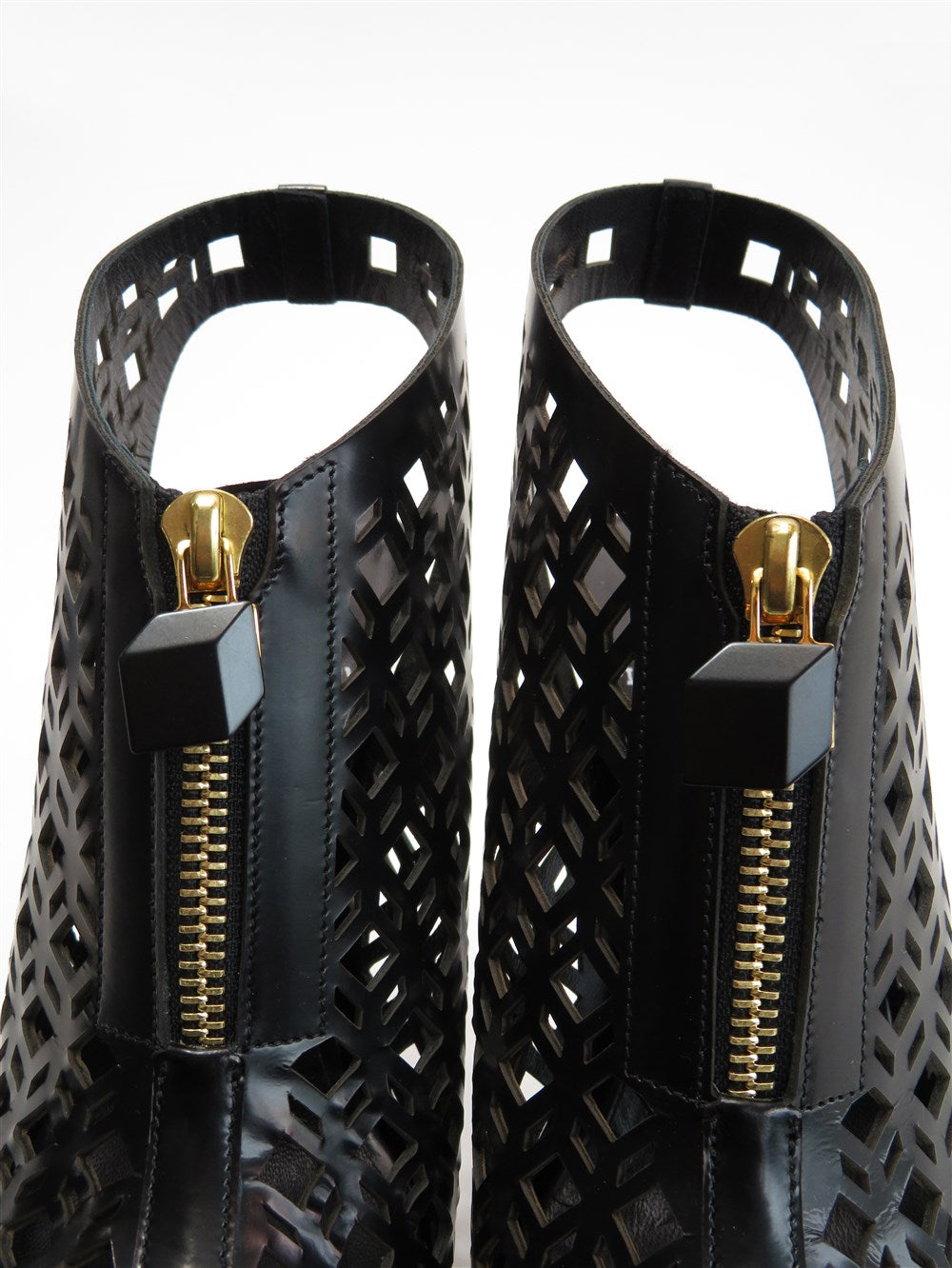 ジオメトリック カット ブーティ