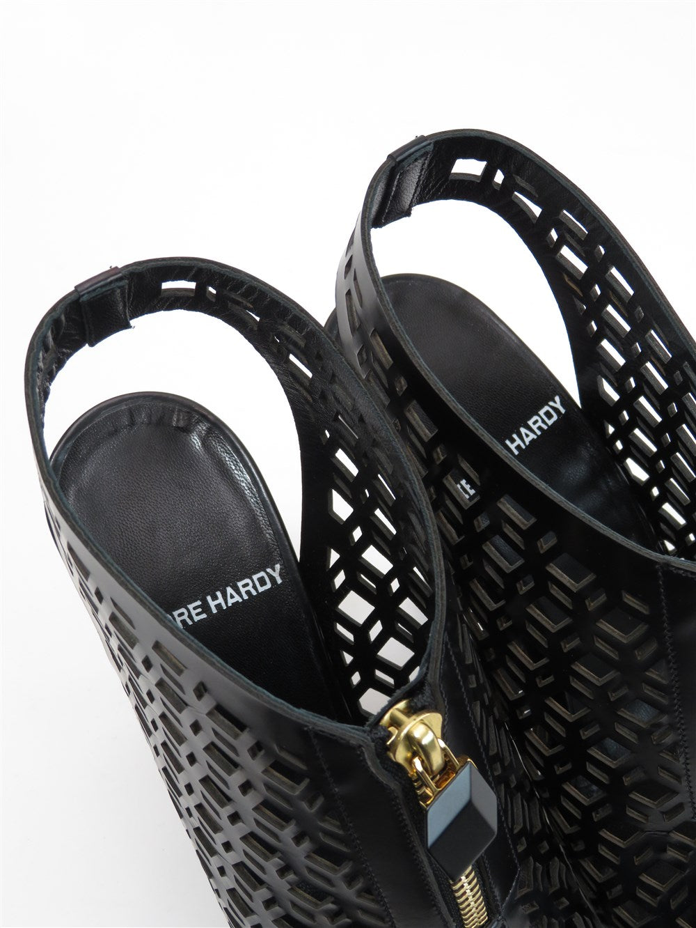 ジオメトリック カット ブーティ