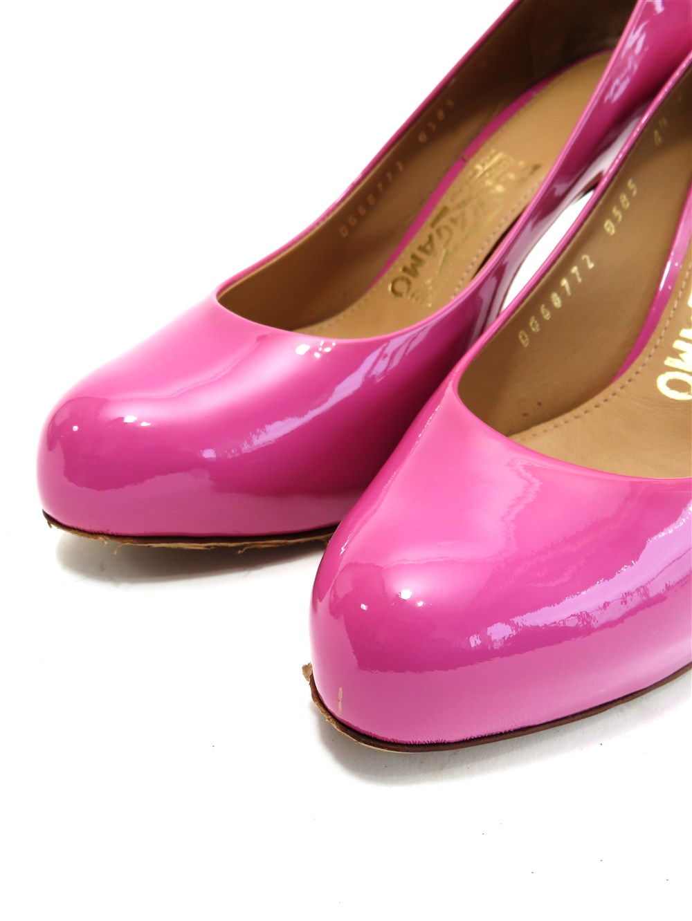パテントレザー ハイヒール パンプス