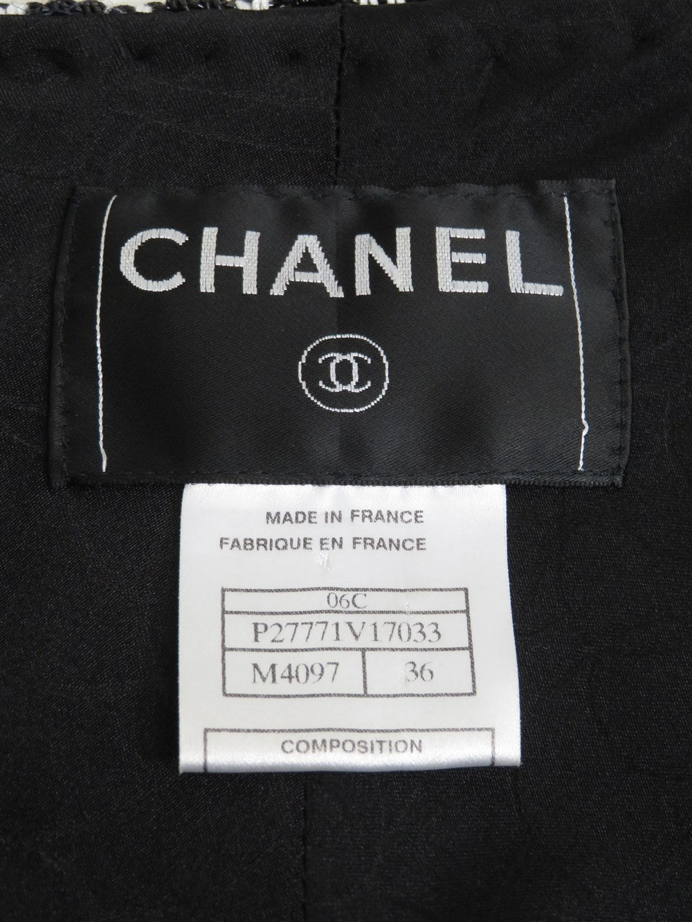 CC ツイード ノーカラー スーツ