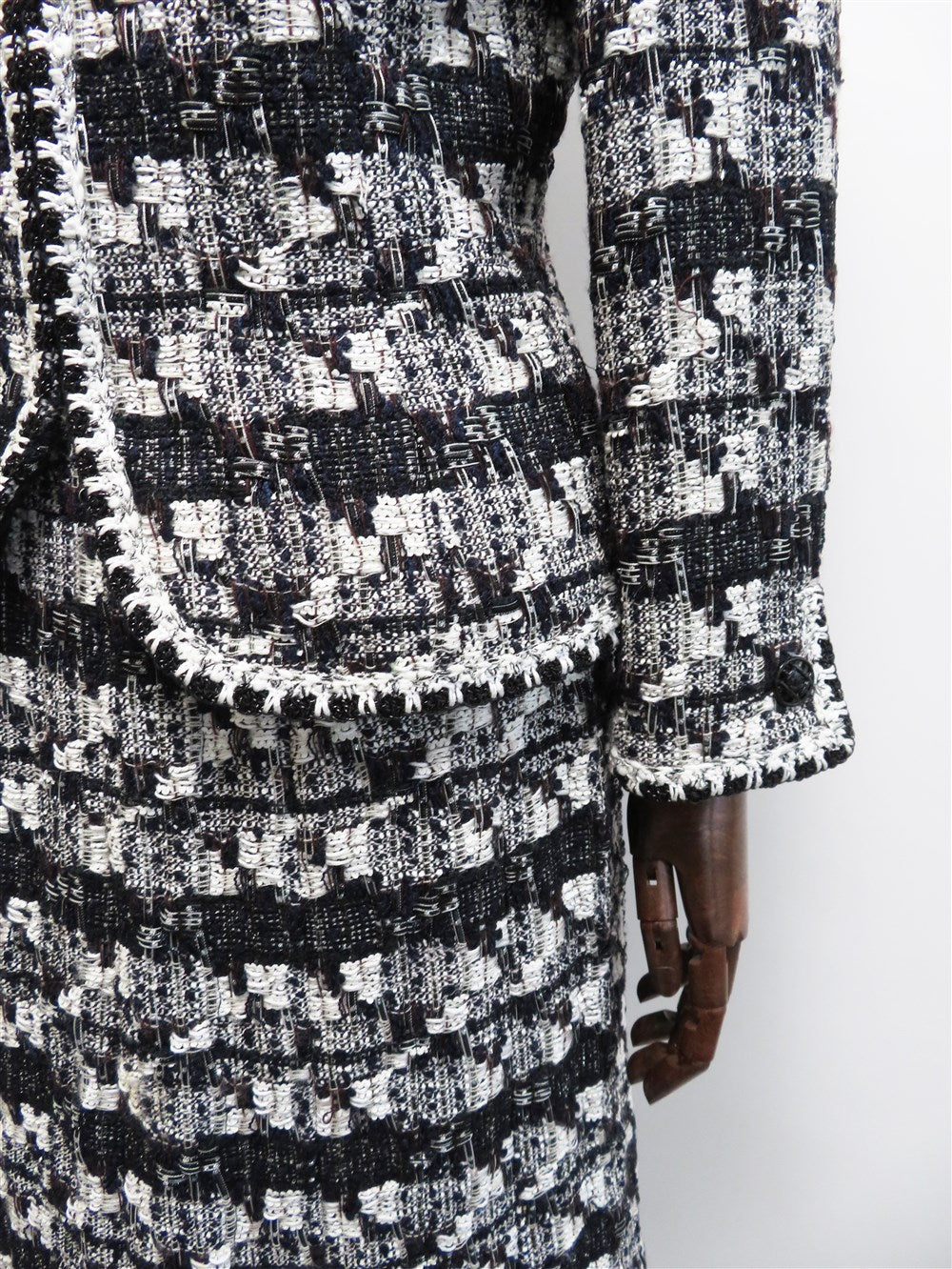 CC ツイード ノーカラー スーツ