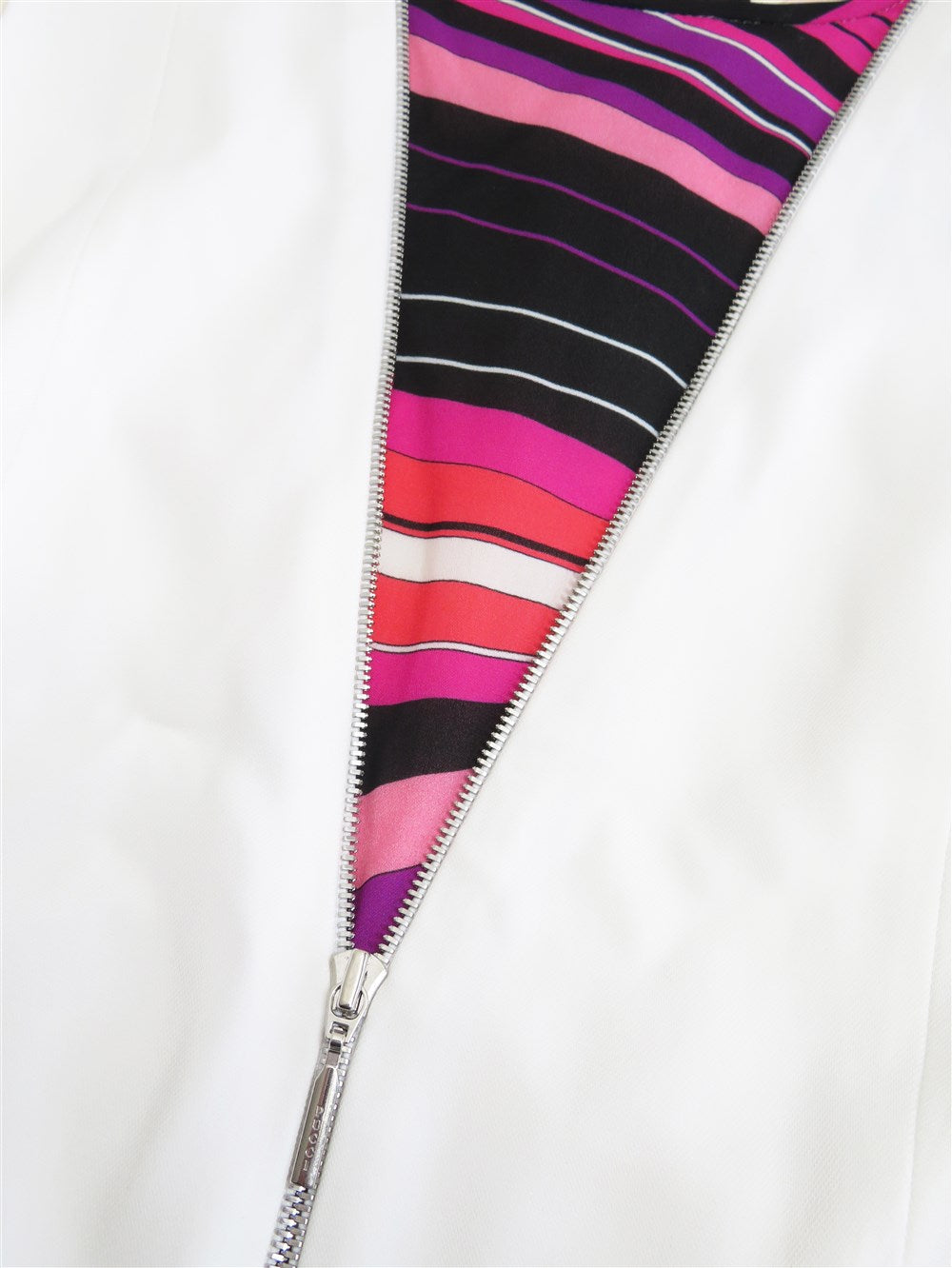 スリーブレス ジップディティール ワンピース