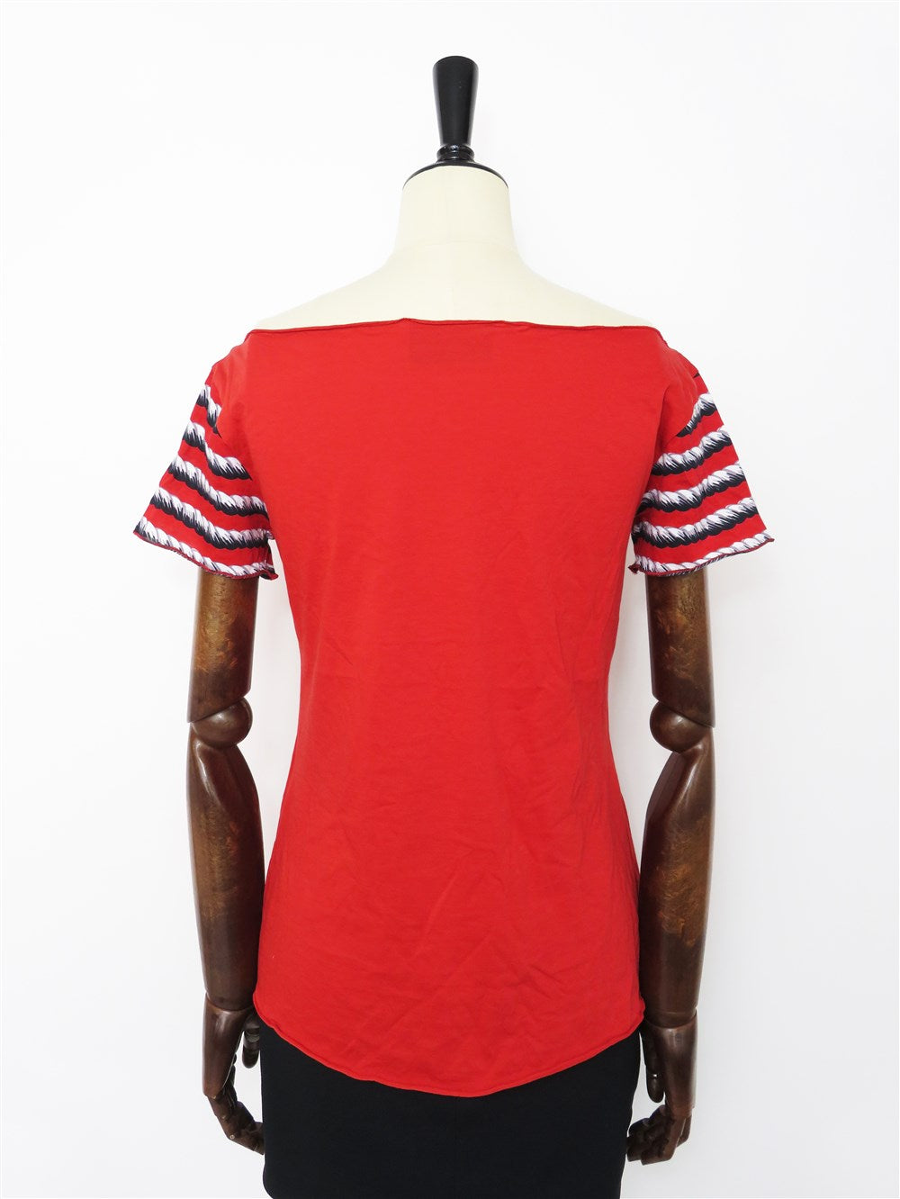 YSL ロゴ カットオフ Tシャツ