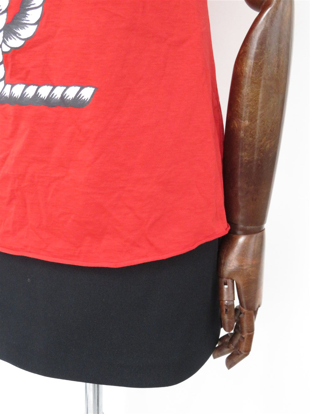 YSL ロゴ カットオフ Tシャツ