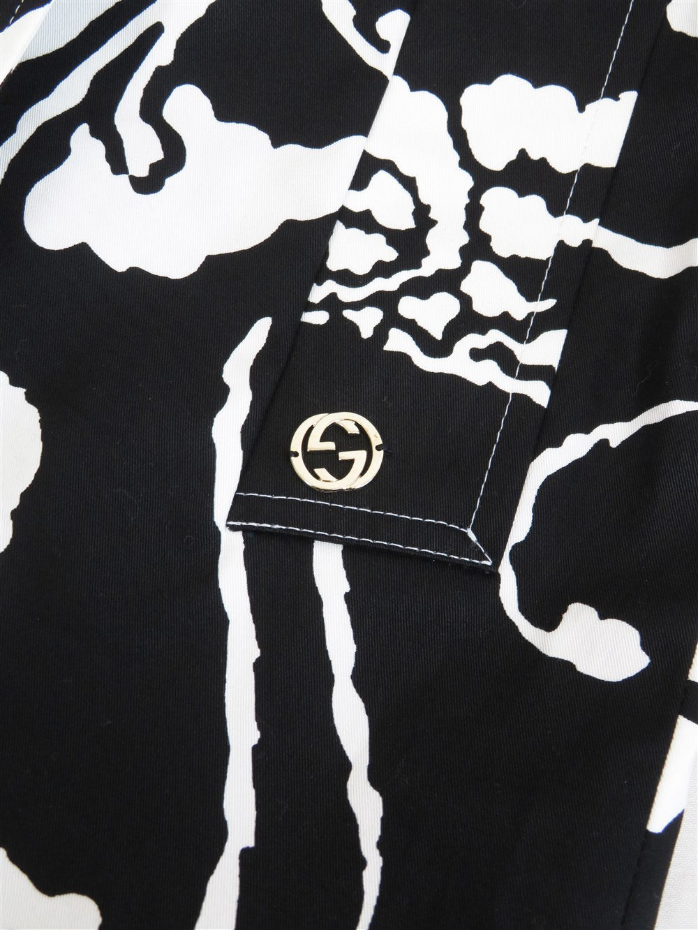 グラフィティー トレンチーコート