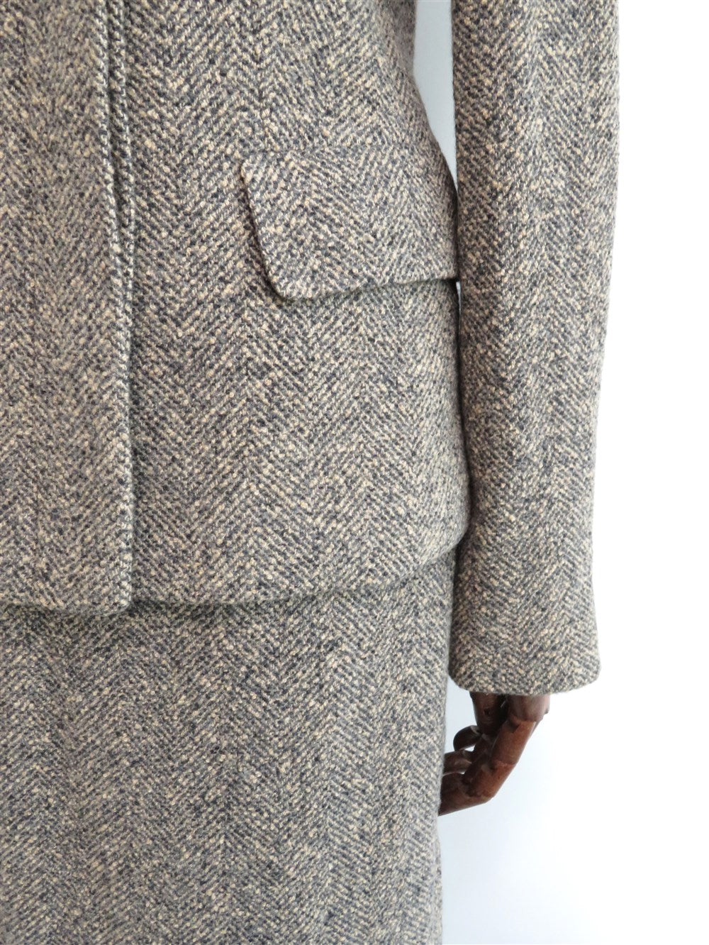 ツイード スーツ