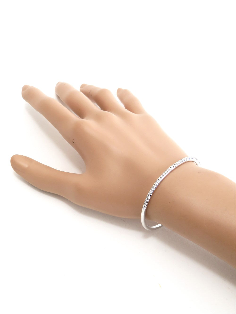 メトロヒンジ ダイヤモンド バングル