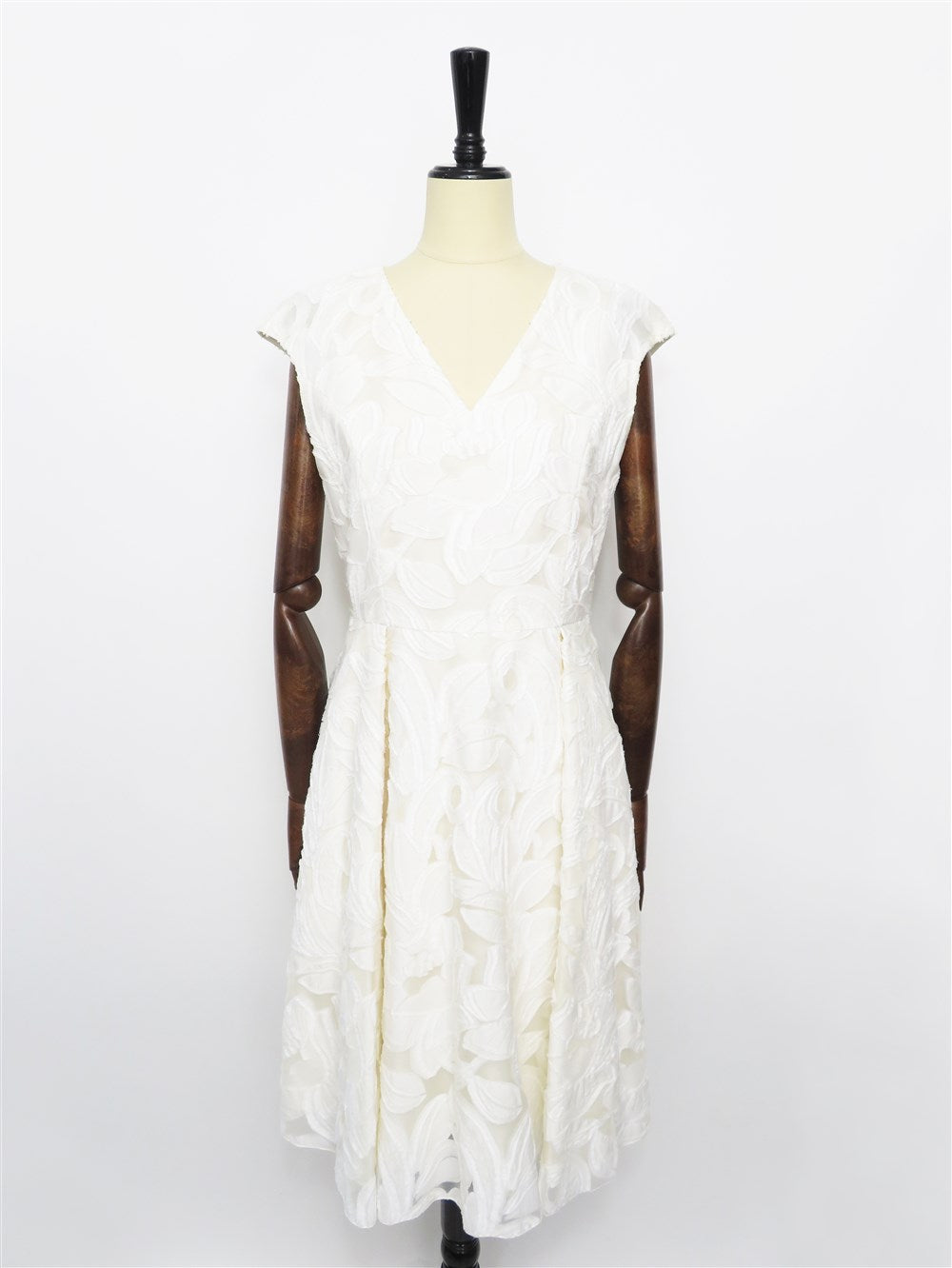 ジャガード Vネック フレア ワンピース