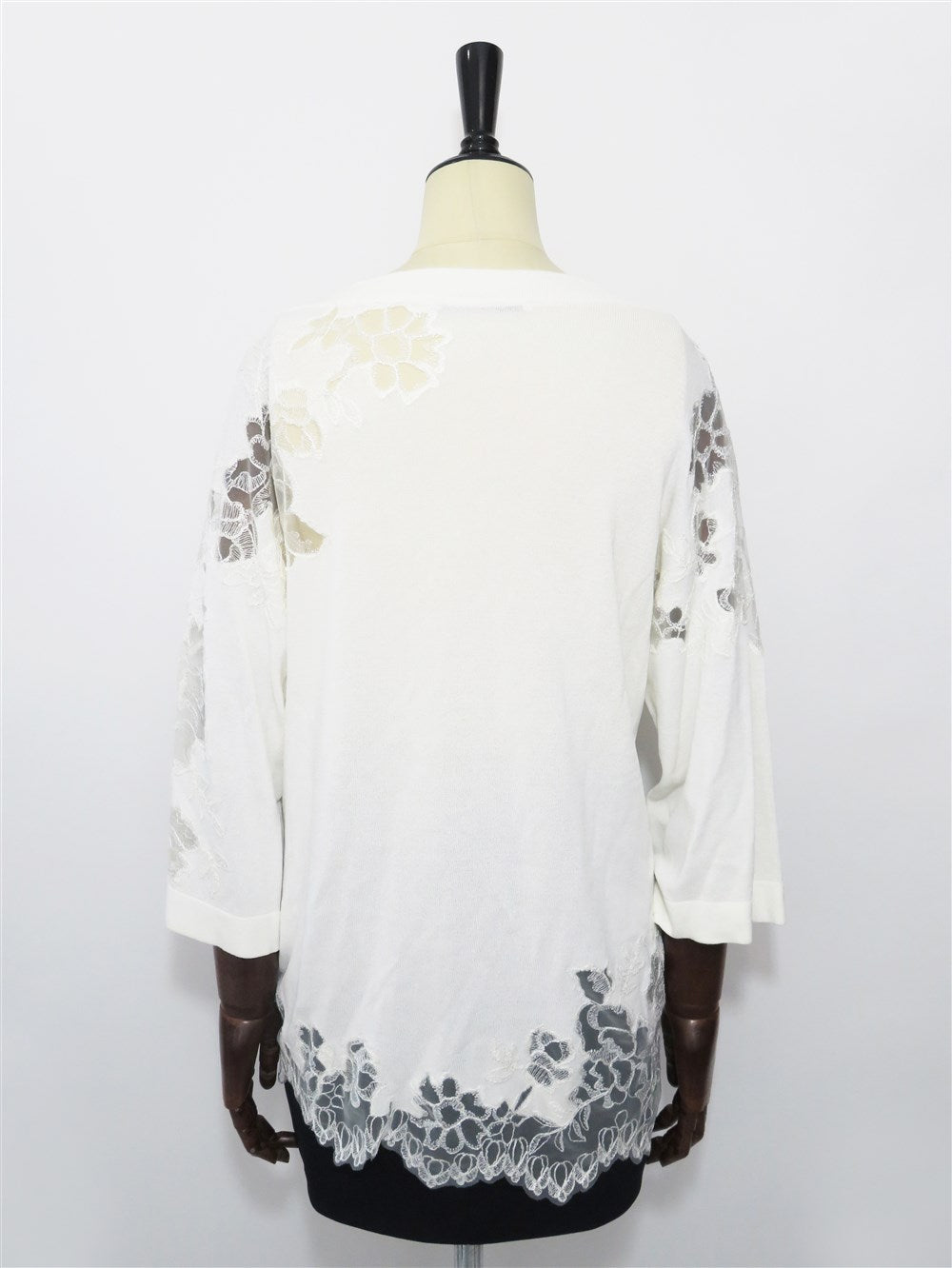 シアーフローラルレース ボートネック トップス