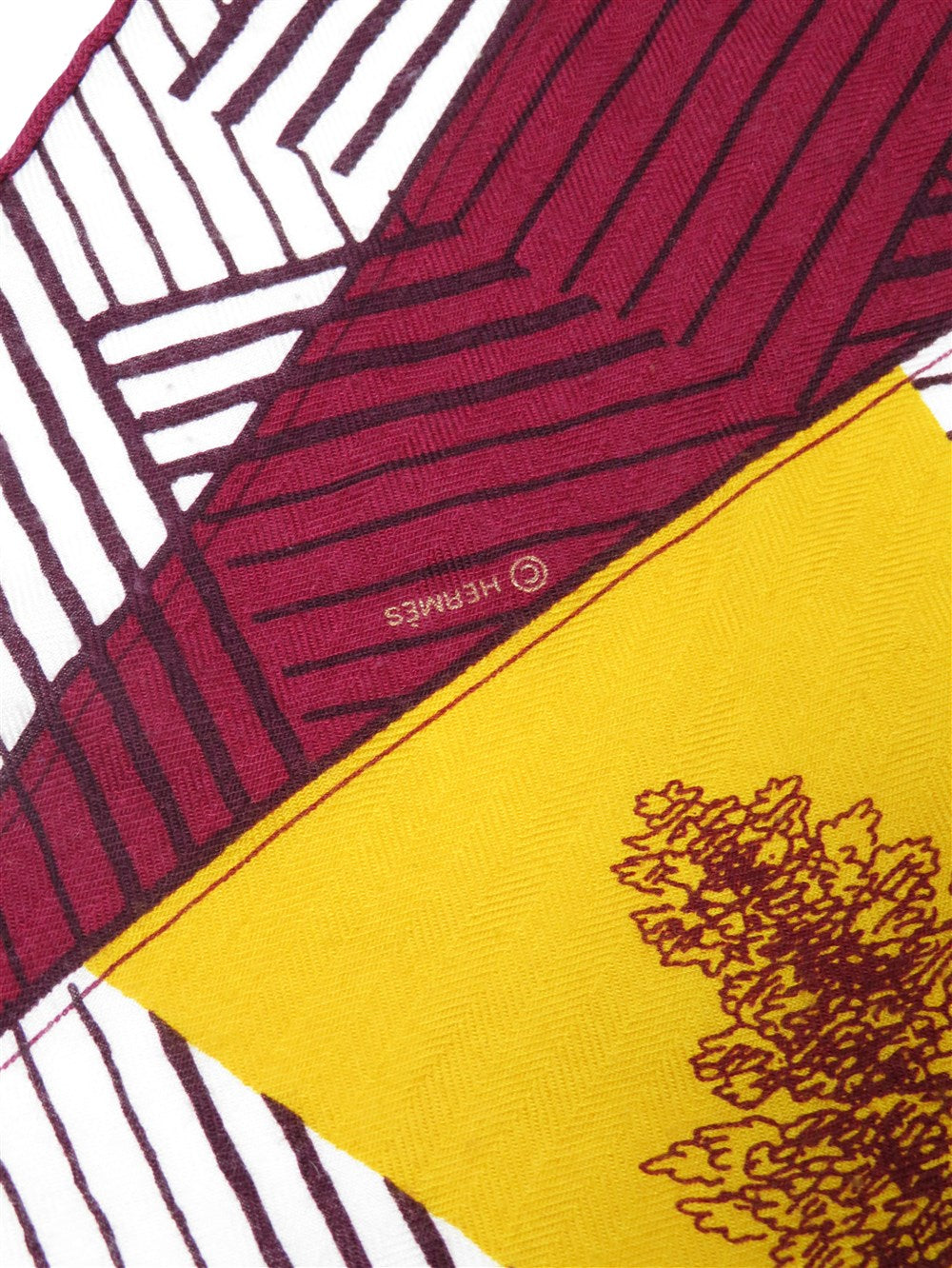 カレジェアン オムニバスと白い貴婦人のゲーム カシミヤシルク 大判ショール