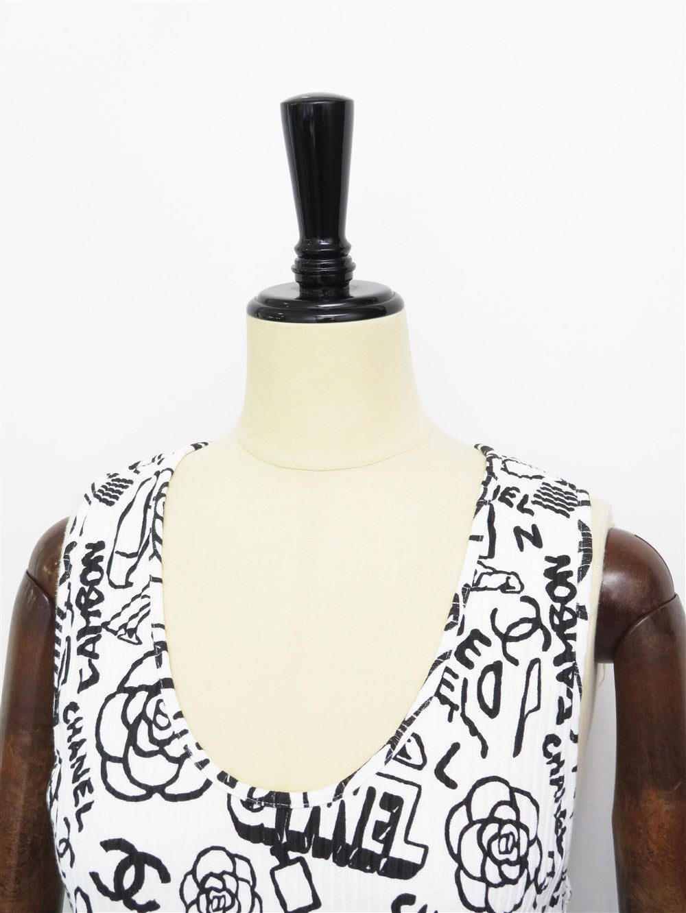 CC ココマーク カメリア グラフィックプリント ノースリーブ トップス