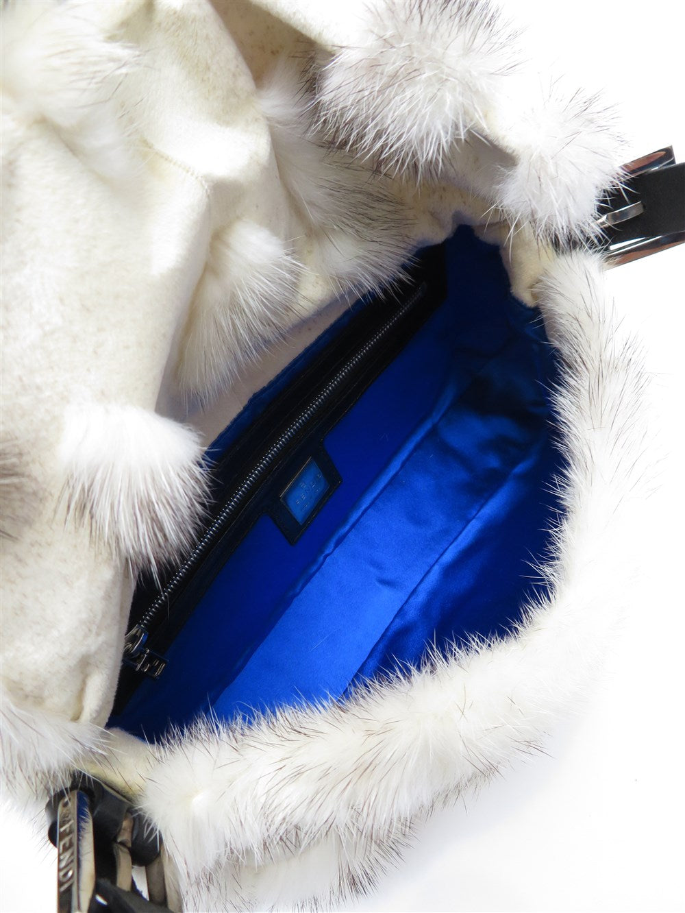 ビジューFFバックル ファー バケット ショルダーバッグ
