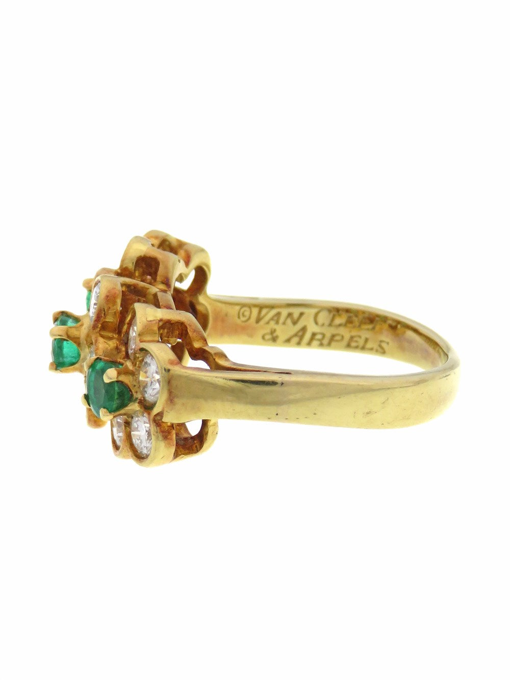 エメラルド ダイヤモンド フラワーモチーフ リング