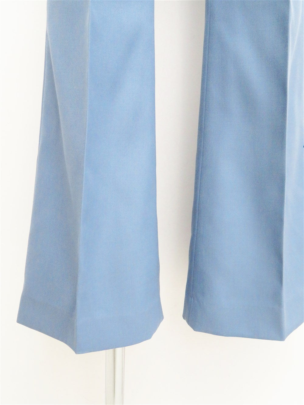 サテン切替 クロップド ジャケット& フレア パンツ 22AW