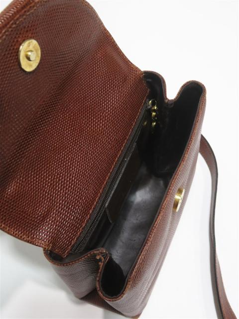 リザード型押し ショルダーバッグ