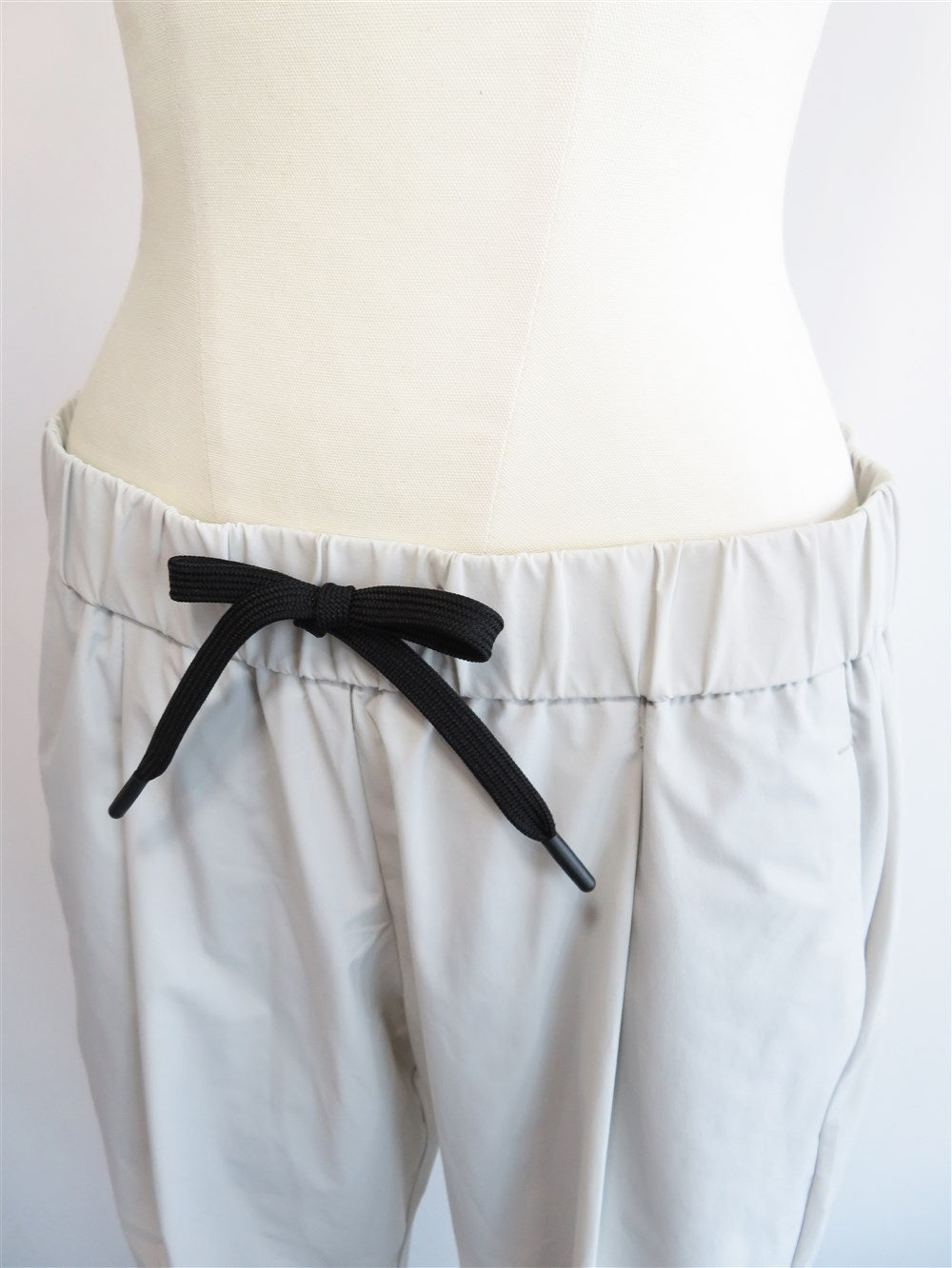 【関税・送料込】HERNO 24AW ストレッチナイロンパンツ Laminar イージー ストレッチ ナイロン パンツ