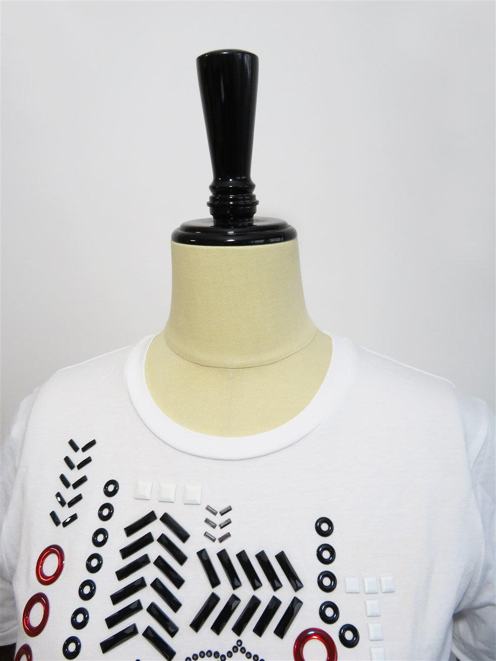 スパンコール装飾 クルーネック Tシャツ