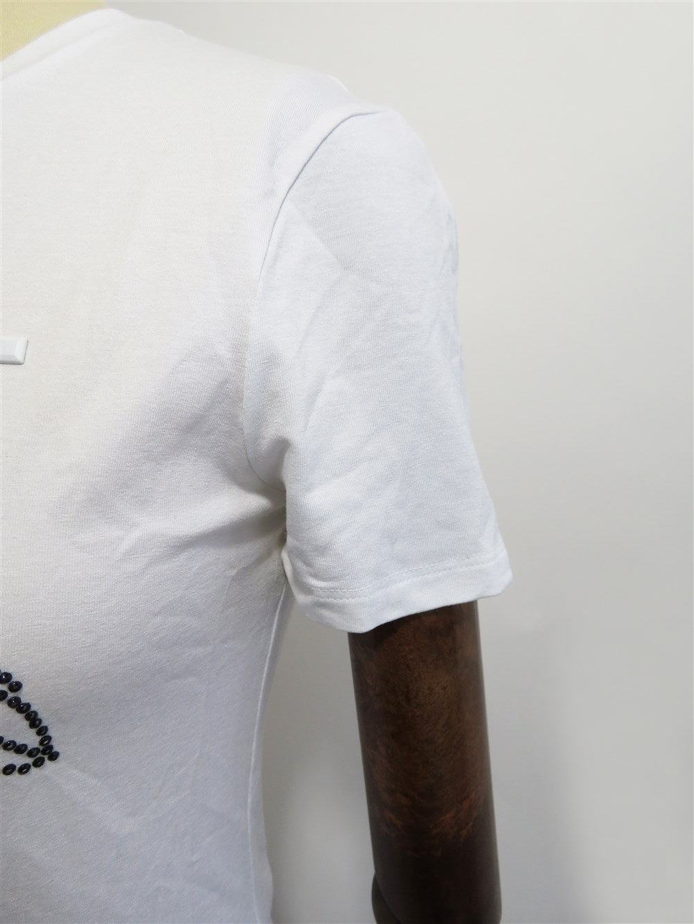 スパンコール装飾 クルーネック Tシャツ