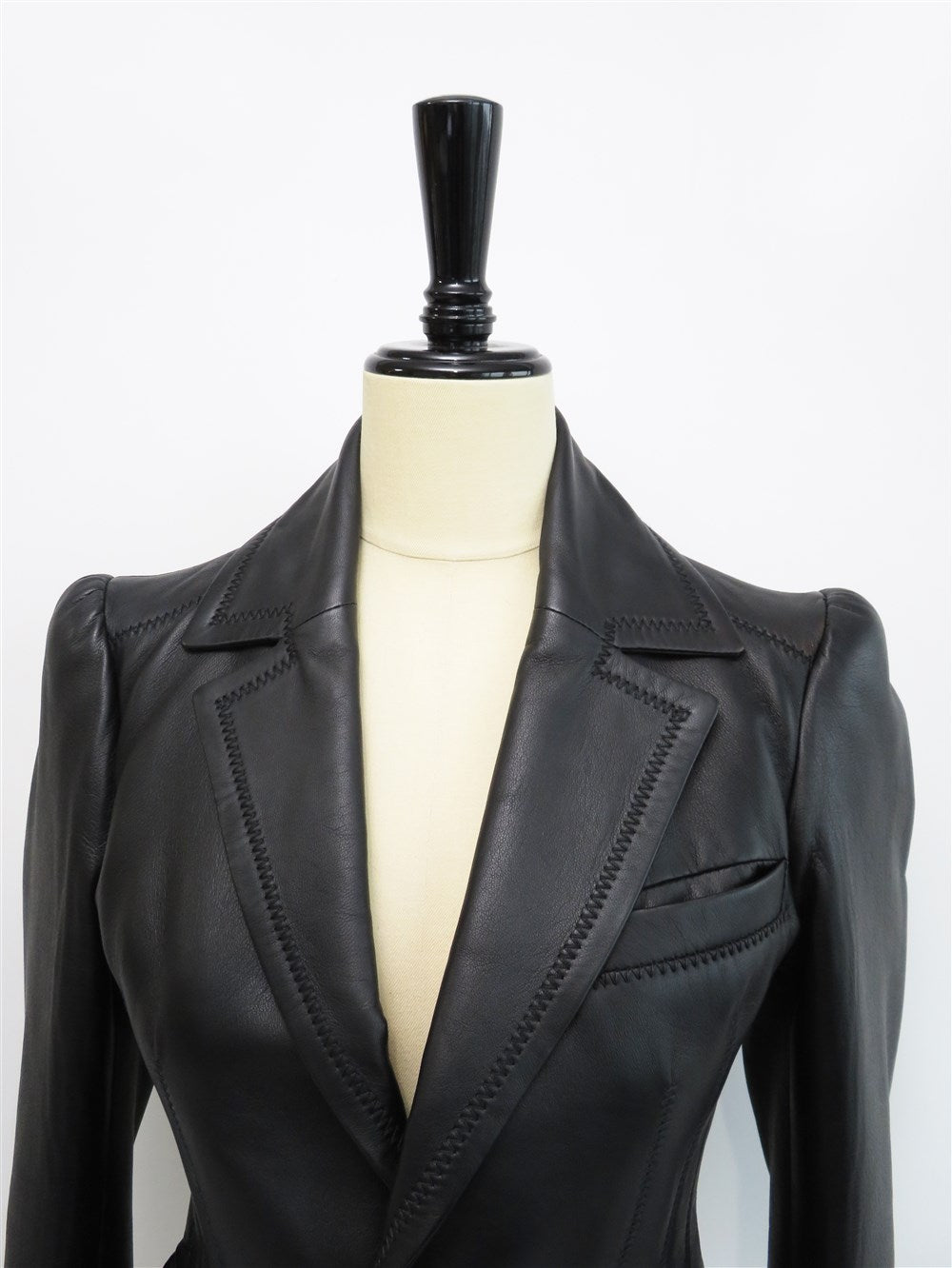 ステッチデザイン レザー ジャケット