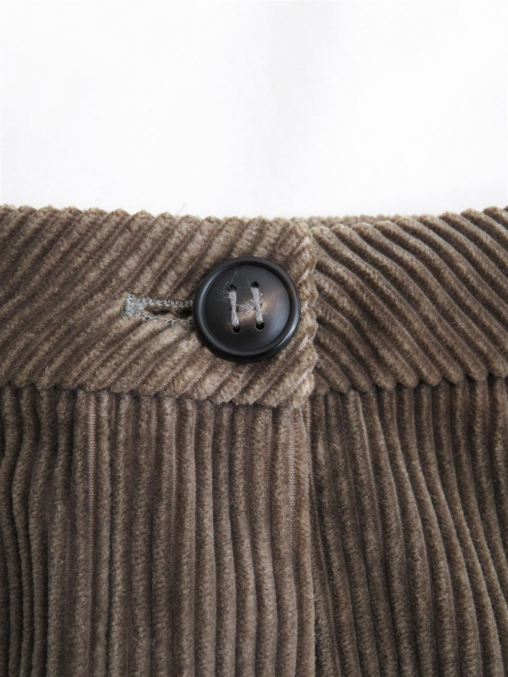 HERMES コーデュロイ　パンツ HERMES(エルメス) Leather lamb piping corduroy trousers/ラムレザー