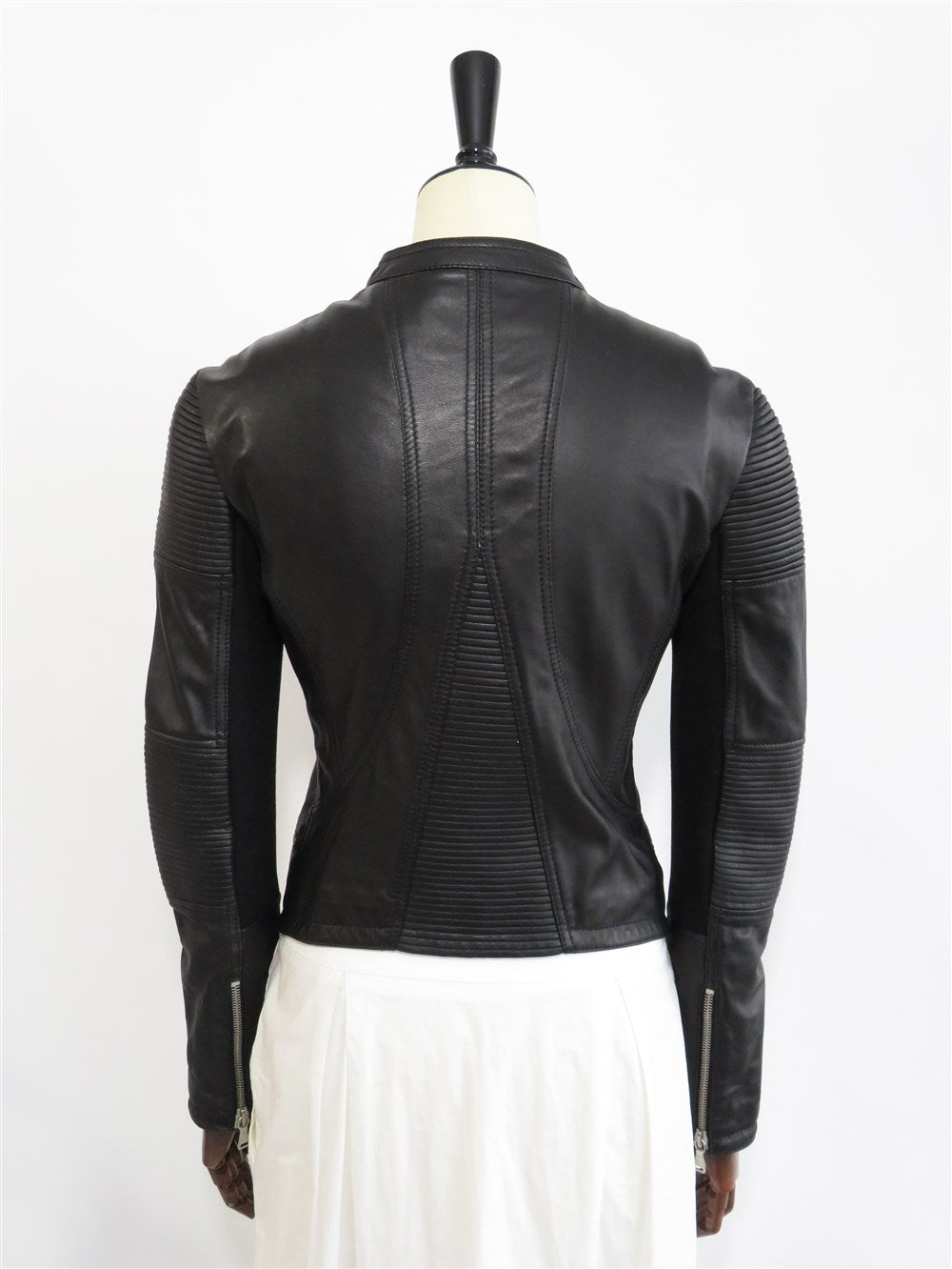 セミダブル ライダース ジャケット