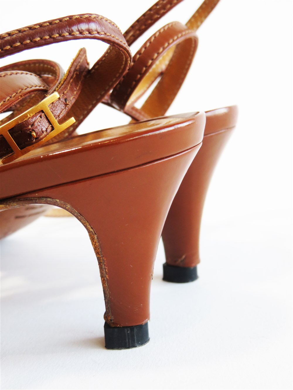 レースアップ サンダル