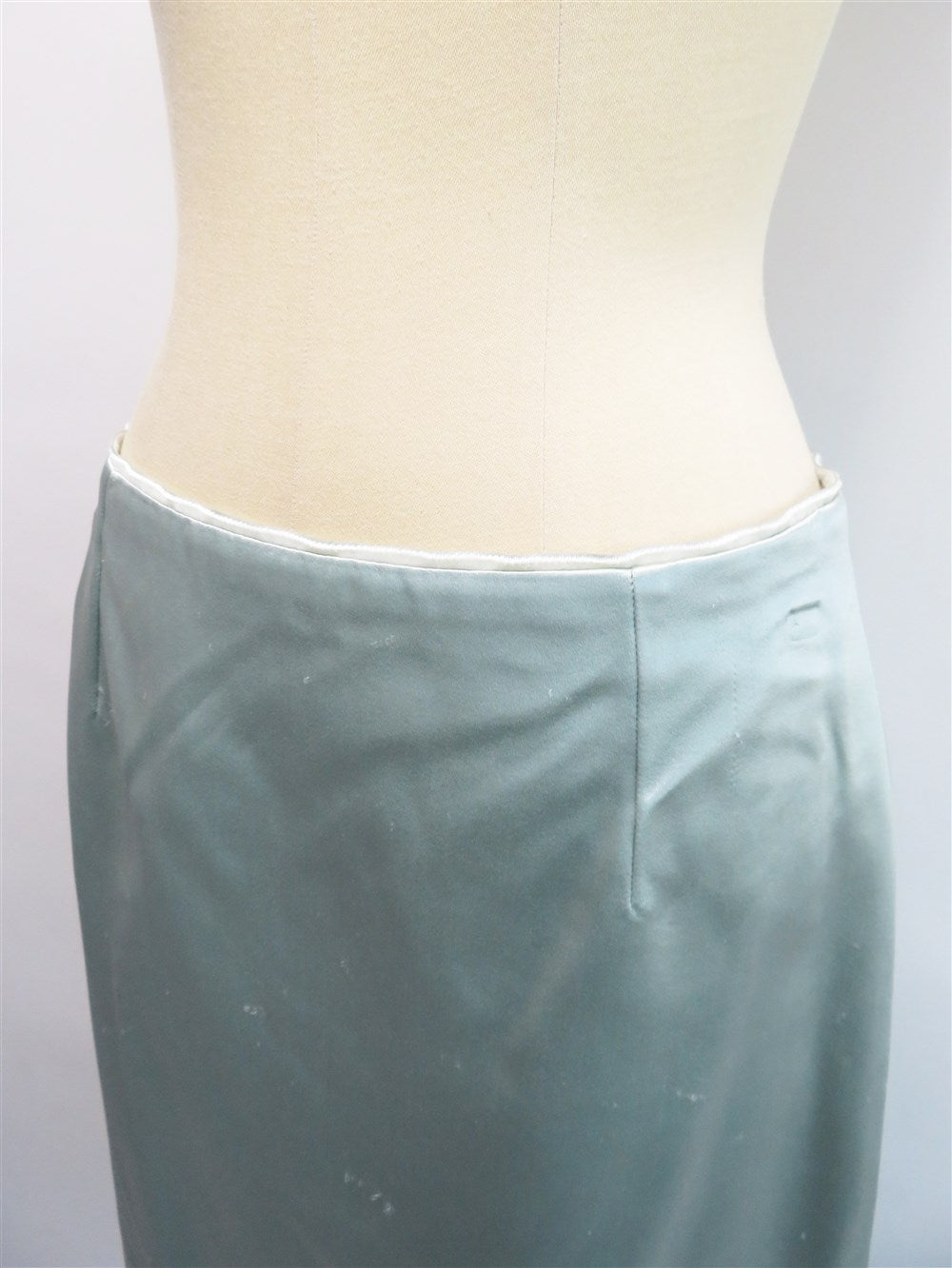 シルク サテン セットアップ