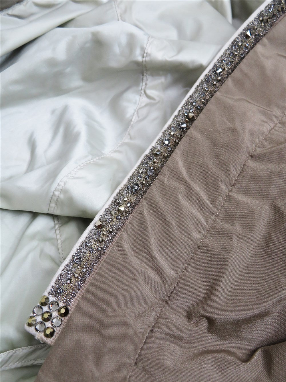 リバーシブル フーデッド コート