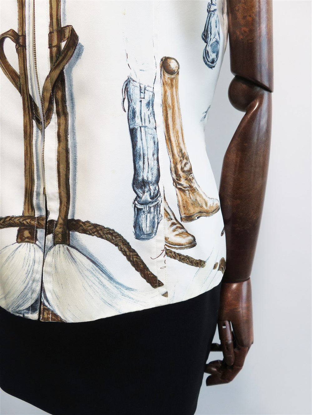 ブーツプリント シルク ベスト