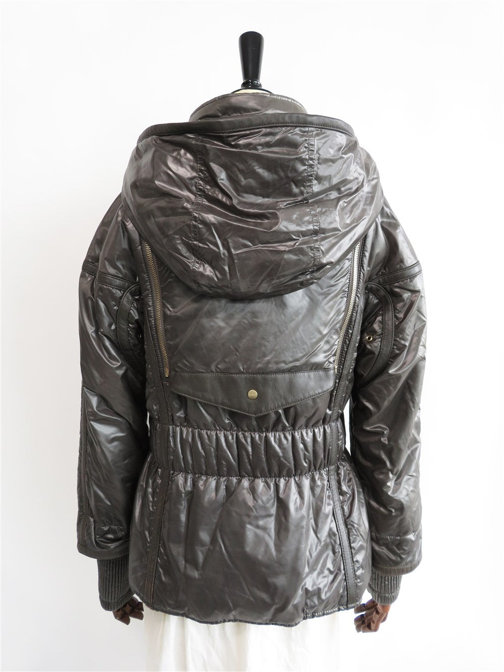 中綿 フーデッド ジャケット