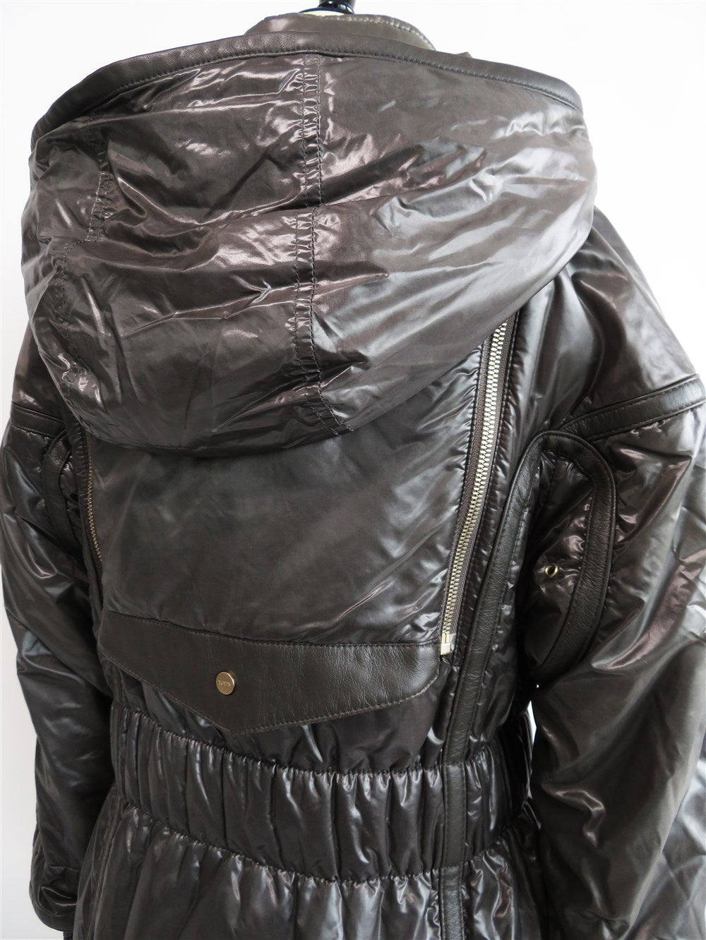 中綿 フーデッド ジャケット