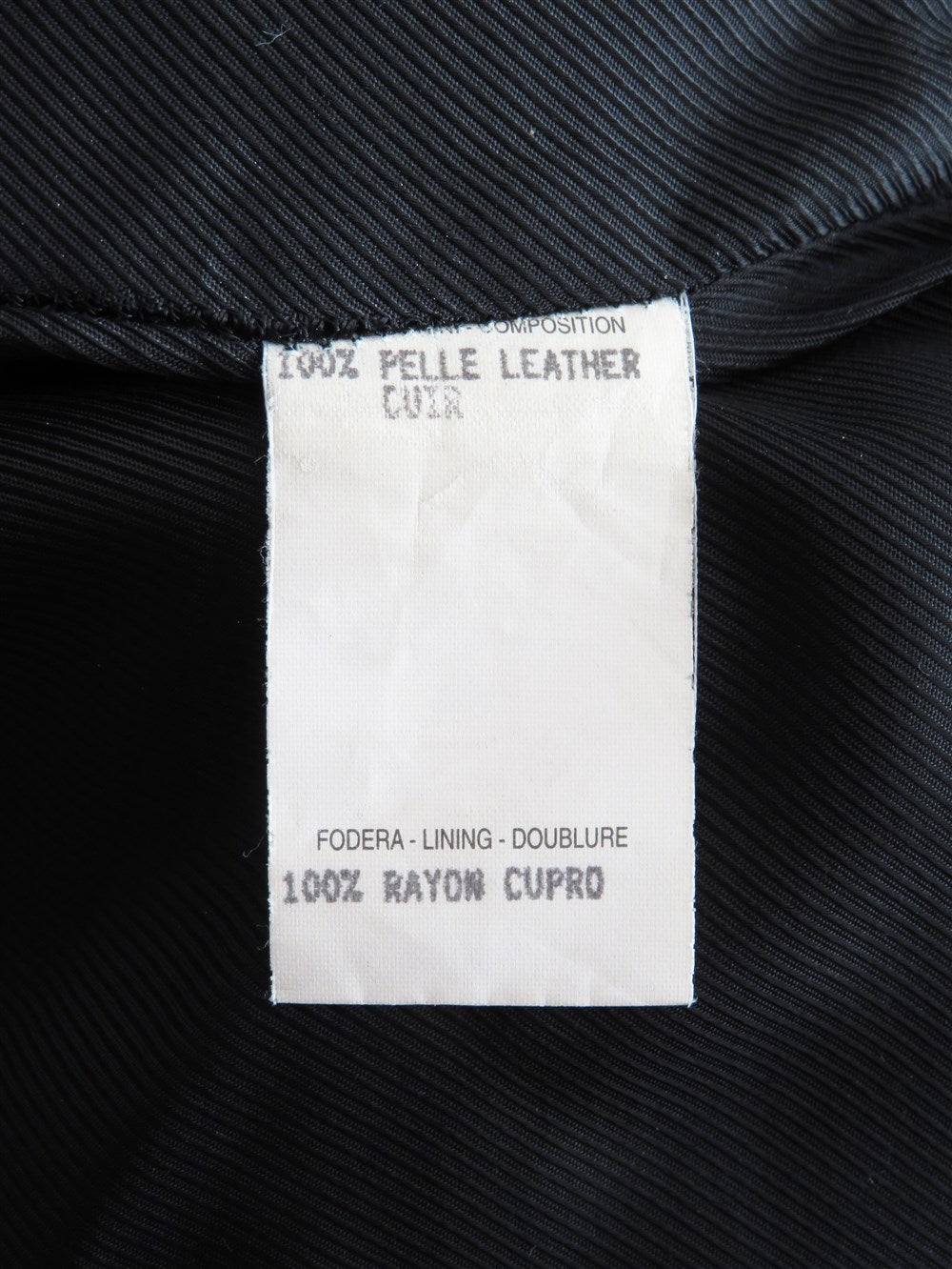 ブラック レザースカート